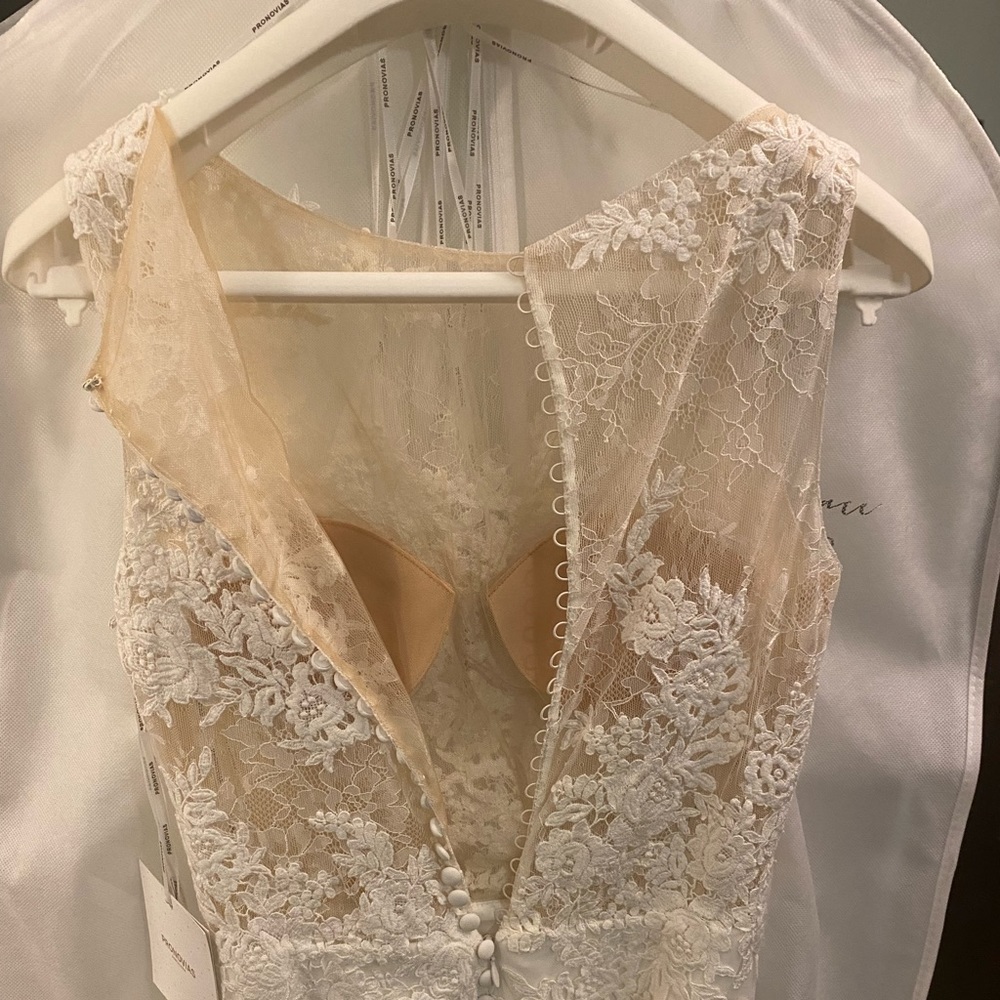 Pronovias Oseleta sz us 6 unaltered
